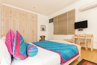 OYO Hotel Colonels' Retreat Near Dwarka Sector 8 Metro Station