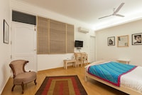 OYO Hotel Colonels' Retreat Near Dwarka Sector 8 Metro Station