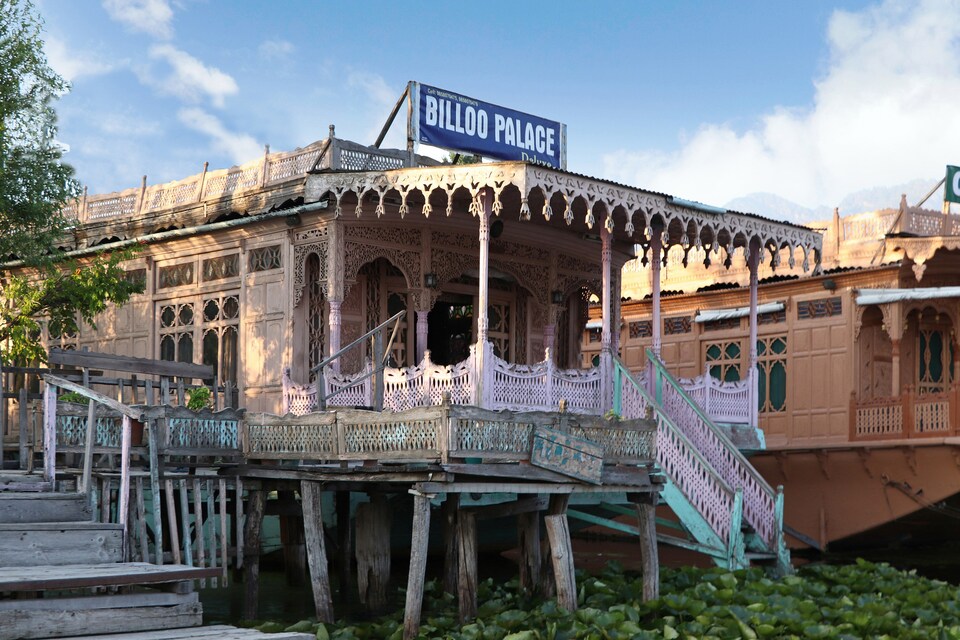 OYO 45251 Billoo Palace Houseboat, Dal Lake, Srinagar
