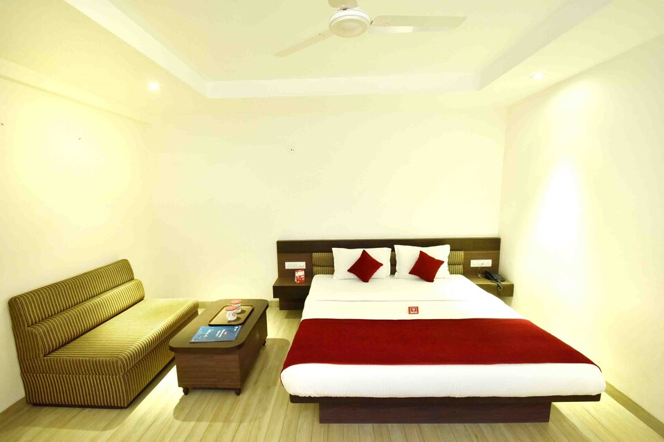 OYO 4539 Resort near Airport, Rajender Nagar, Indore