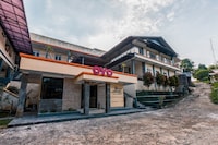 Hotel O Bogor Puncak Near Padang Golf Bukit Pelangi Formerly Gunung Geulis Village