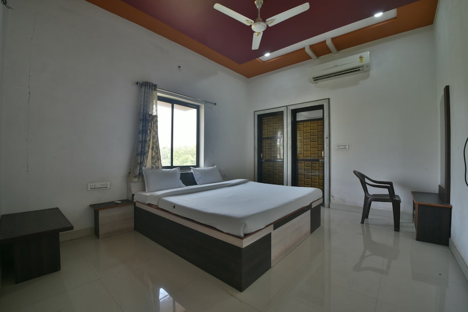 OYO 45277 Hotel Ashirwad, Airport Udaipur, Udaipur