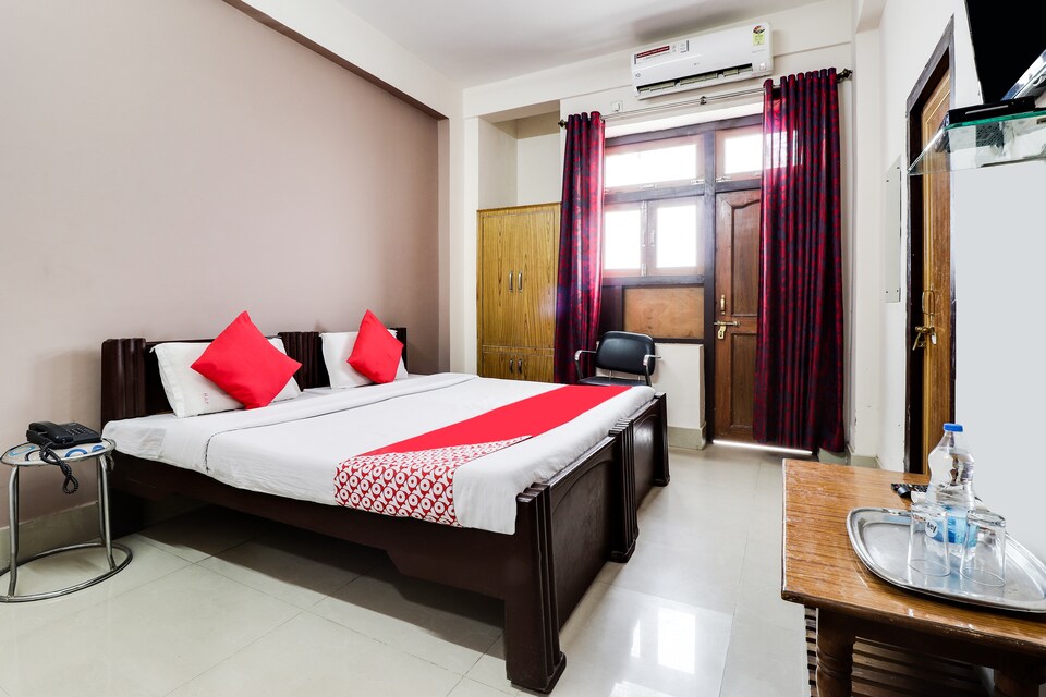 OYO 45278 Anuraag Palace , Etawah, Etawah