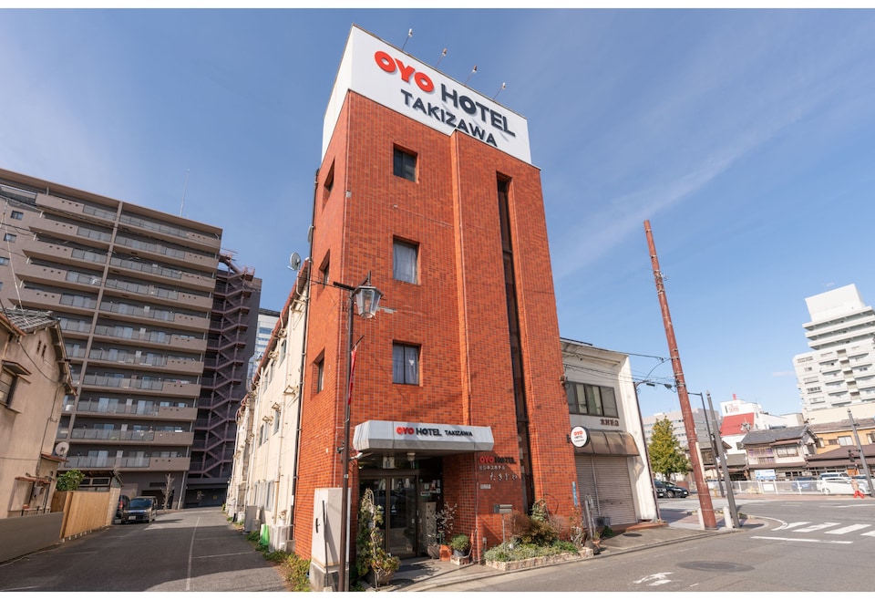 OYO Business Hotel Takizawa Takasaki Station West, Takasaki, Takasaki