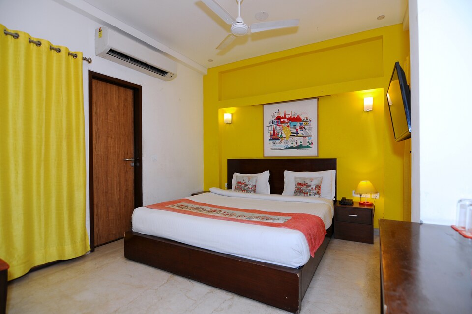 OYO Flagship 494 East of Kailash, Greater Kailash Delhi, Delhi