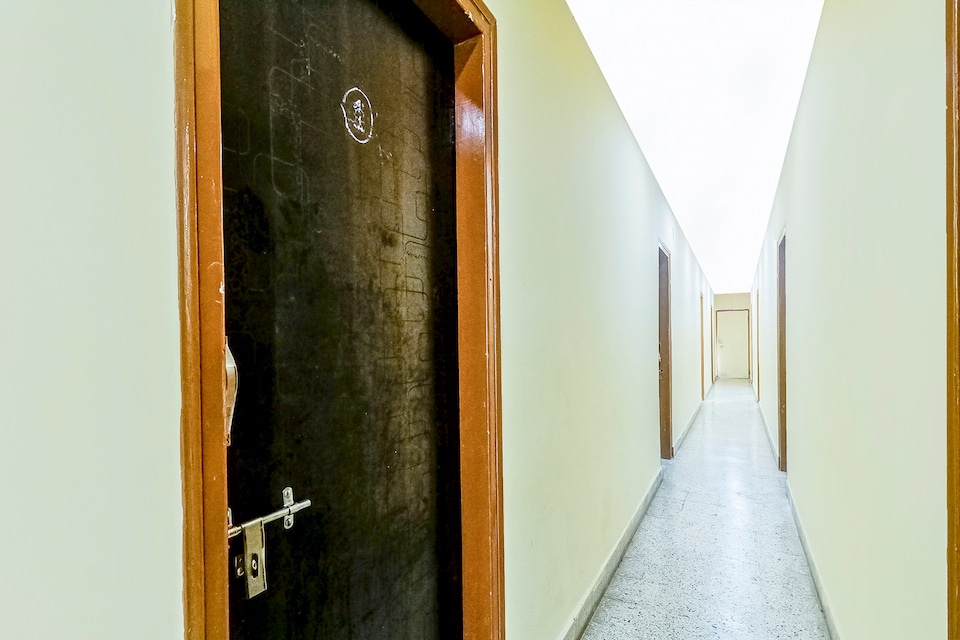Hotel O New Ushakal Lodging & Boarding, Mumbai Vasai-Virar-Naigaon, Mumbai