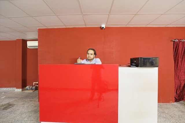 Hotel O TRIPLE CROWN