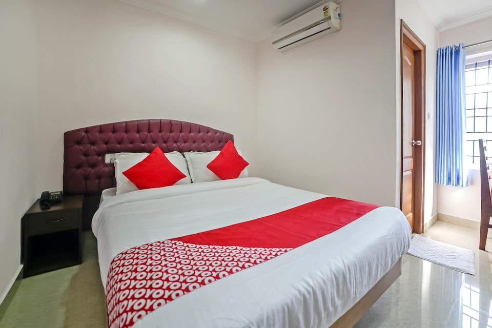 OYO 45290 Royal Inn, M G Road Trivandrum-II, Trivandrum