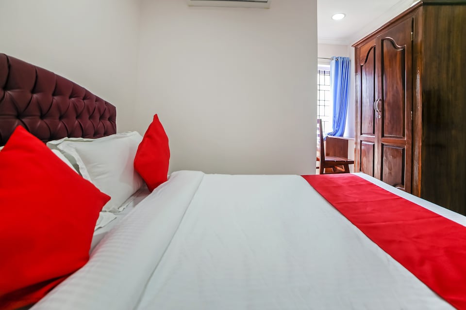 OYO 45290 Royal Inn, M G Road Trivandrum-II, Trivandrum