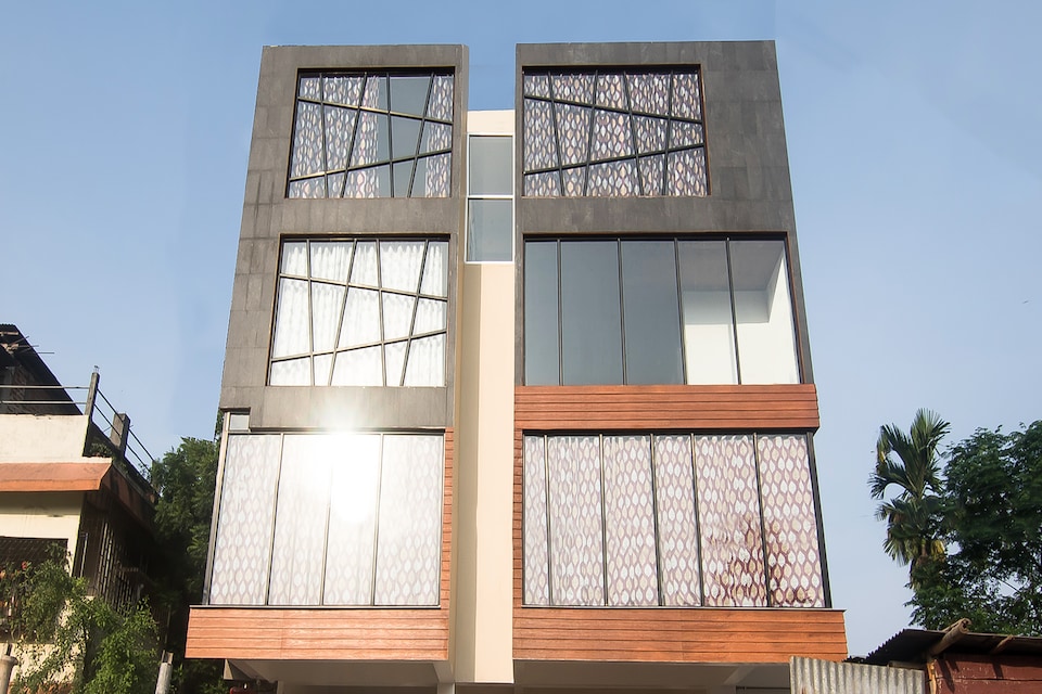 Collection O Queens Casa, ISBT Guwahati, Guwahati