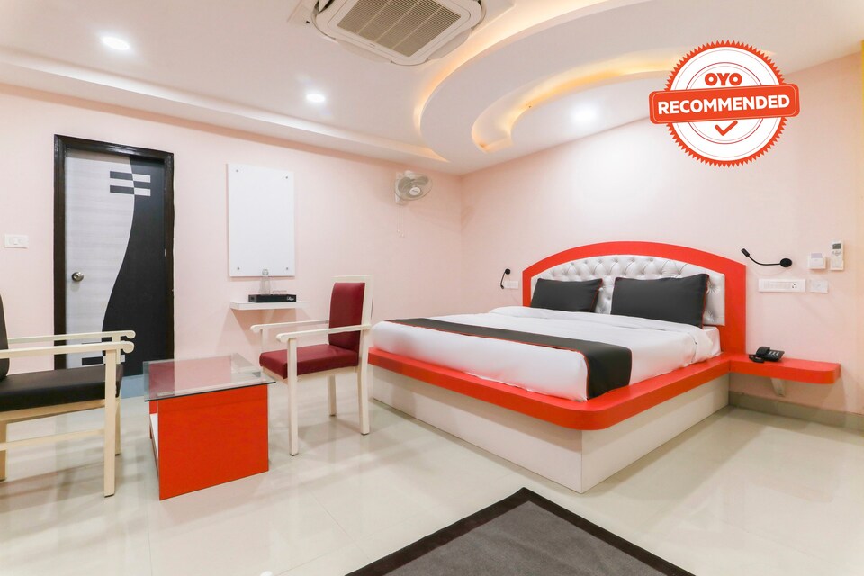 LIVE as LCK2239, Airport Lucknow, Lucknow