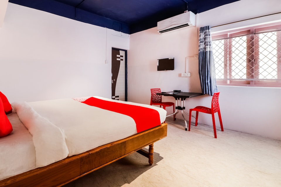 OYO 45314 Hotel Mejwani, Akola, Akola