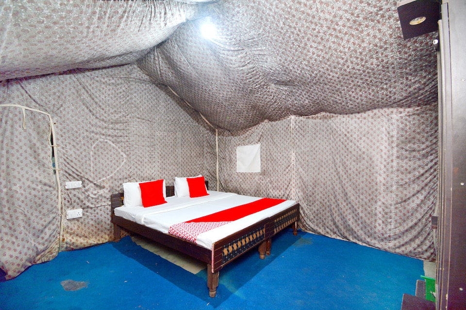 OYO 45317 Vaibhav Camp Site, Chail, Chail