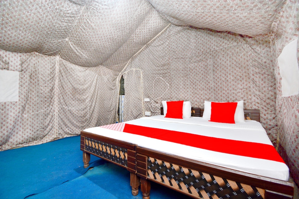 OYO 45317 Vaibhav Camp Site, Chail, Chail
