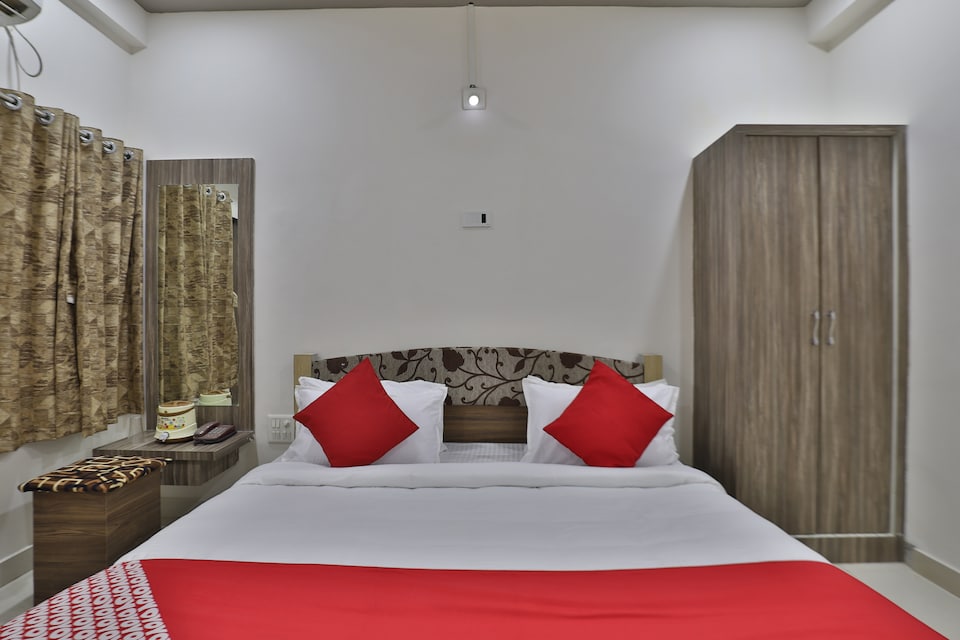 OYO 45328 Athiz Inn Somnath, Somnath, Somnath