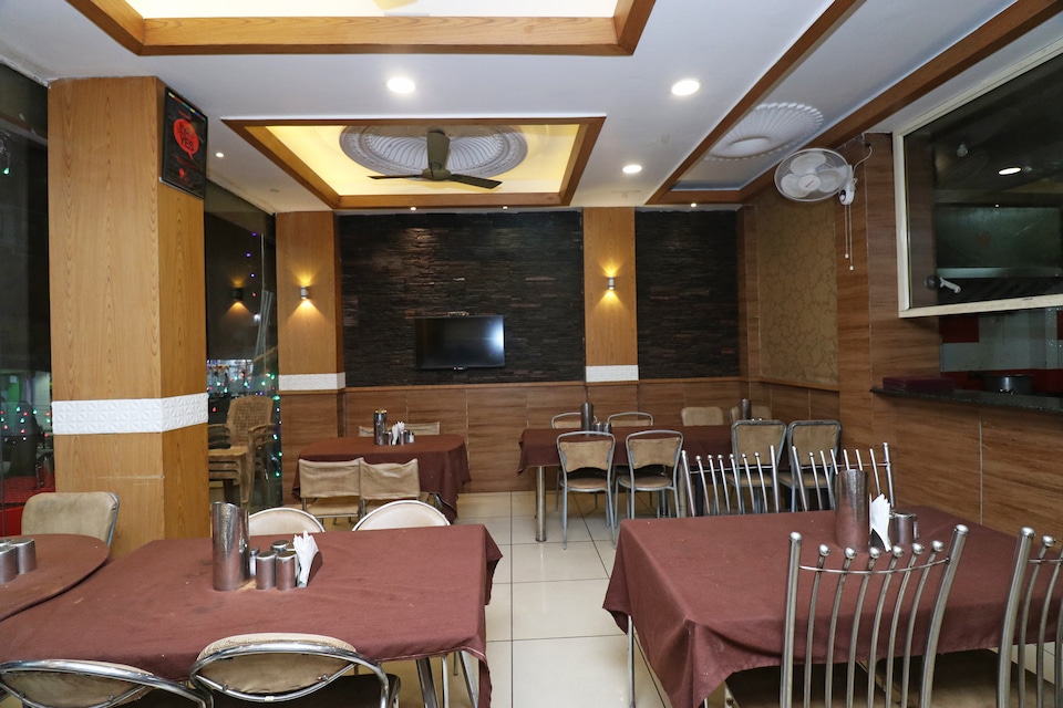 OYO Hotel Abhilasha, Pachmarhi, Pachmarhi