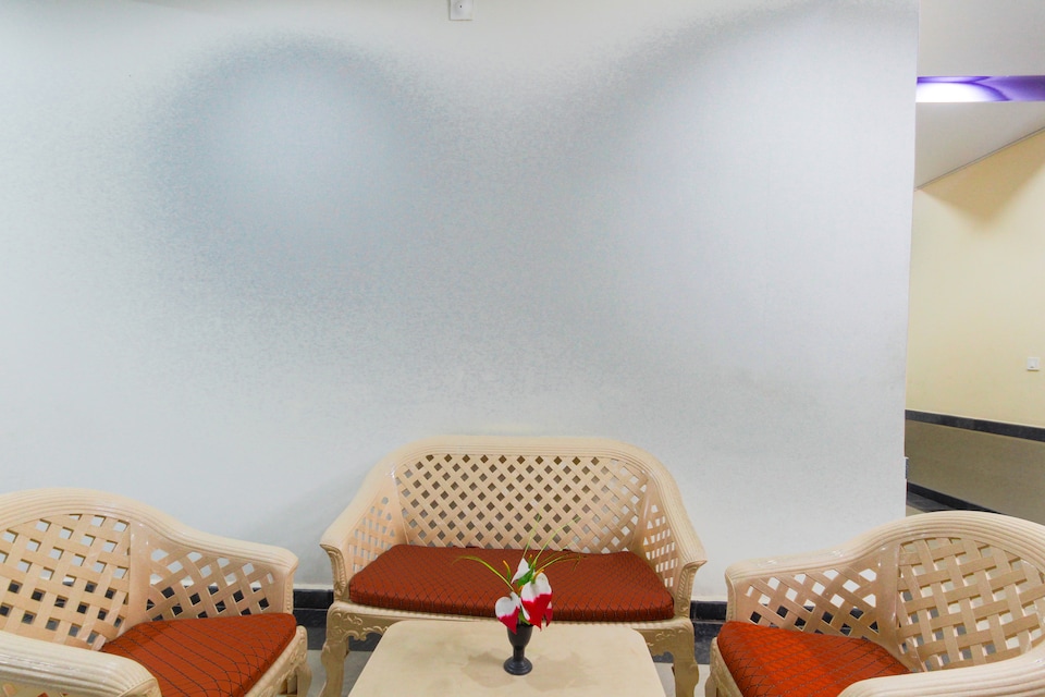 OYO 45338 Reshma Lodge, Surathkal, Surathkal