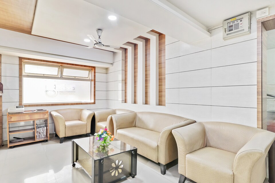 Capital O 4552 Hotel Sharada International, Thane Mumbai, Mumbai