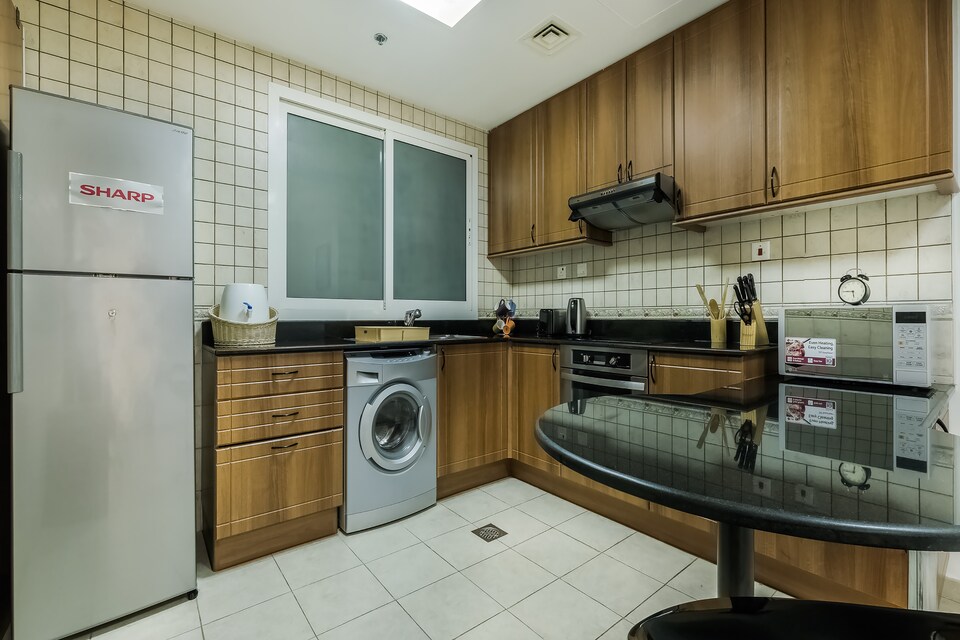 OYO Home 210 1 br 7207 Princess Tower , Dubai Marina, Dubai