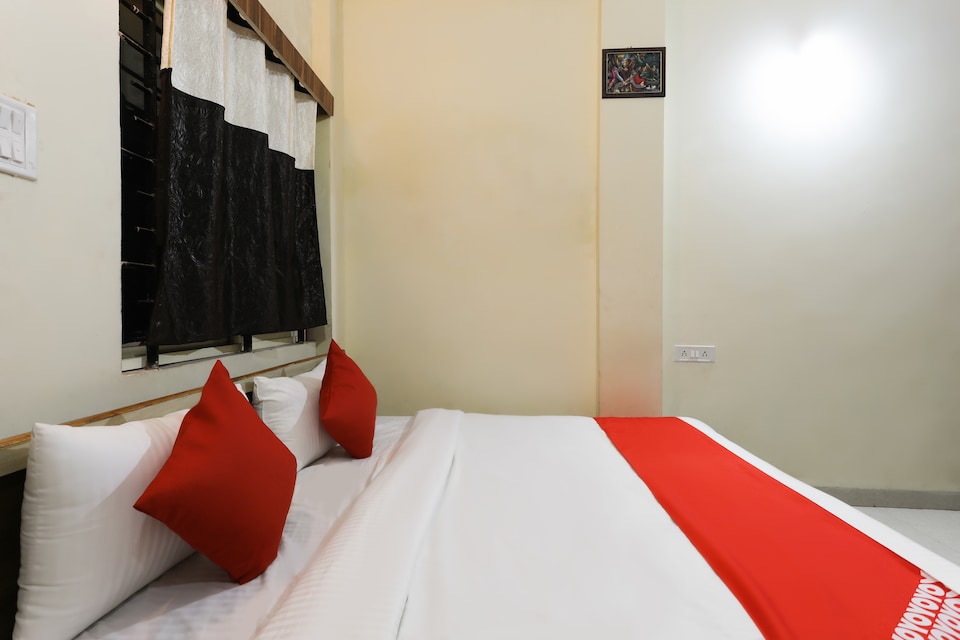 OYO 45376 Anand Milan, Vijay Nagar Indore, Indore