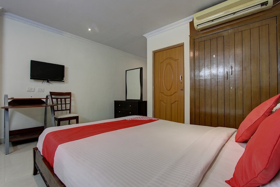 OYO 45416 The Naagaa Residency , Kanchipuram City Center, Kanchipuram