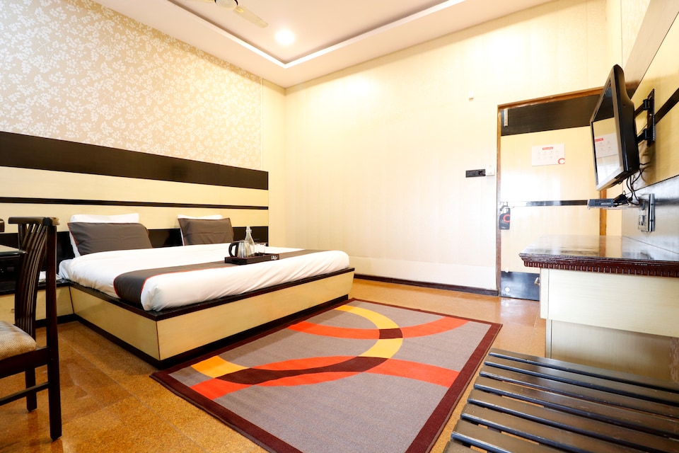 Collection O 45418 Hotel Rahul Palace Duttawadi, Wadi Nagpur, Nagpur