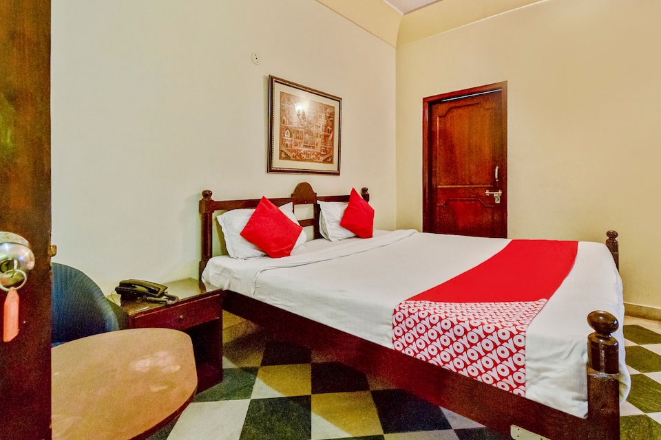 OYO 45425 Hotel Karnot Mahal, Amer, Jaipur