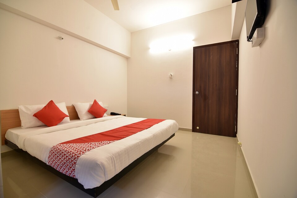 OYO Flagship 45429 Saubhagya Elite, Panchvati Nashik, Nashik