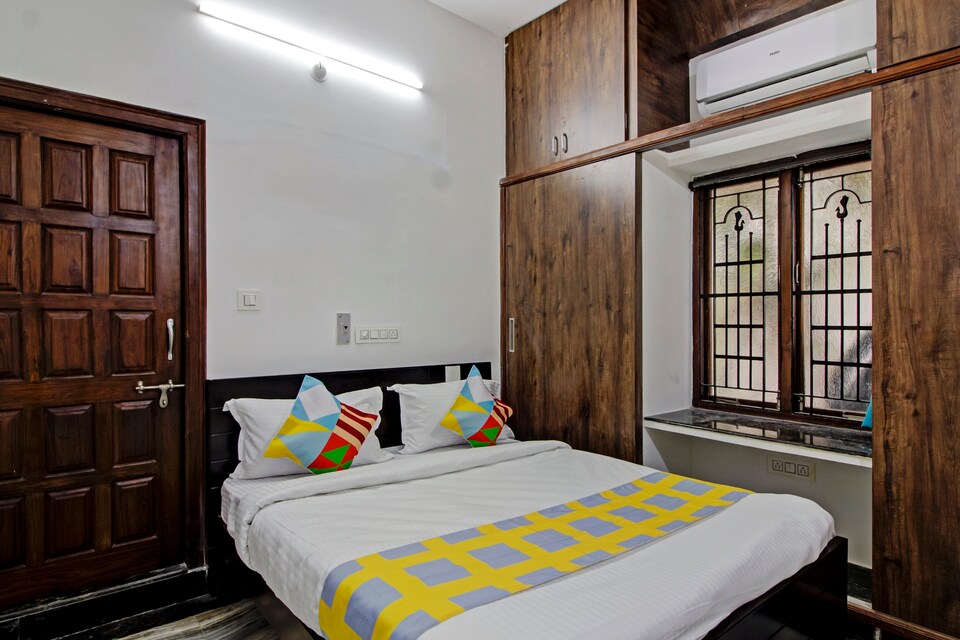 OYO 45430 Alluring Stay LB Nagar, LB Nagar-Ramoji, Hyderabad