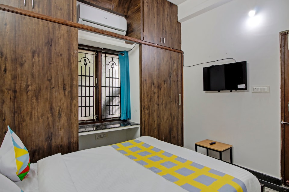 OYO 45430 Alluring Stay LB Nagar, LB Nagar-Ramoji, Hyderabad