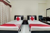 OYO 211 Al Rayan Hotel