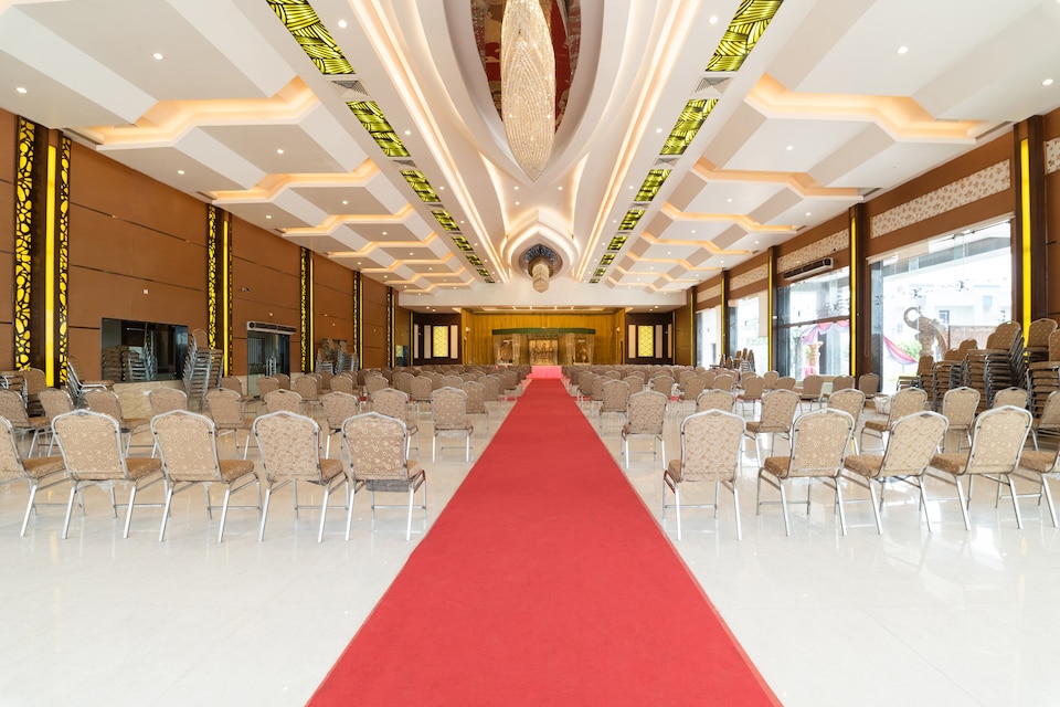 SPOT ON 45469 A1 Convention, Trunk Road, Ongole