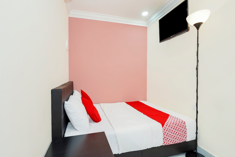 OYO 43957 Lahore Hotel, Sentul, Kuala Lumpur