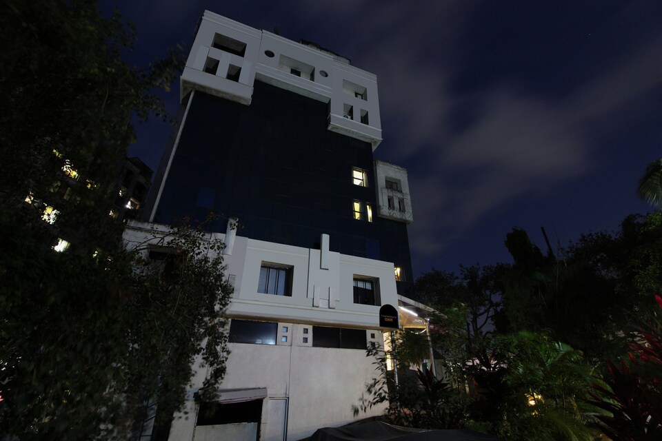 Townhouse OAK Quaint Suites, Mumbai Powai-Chandivali-Vikhroli, Mumbai