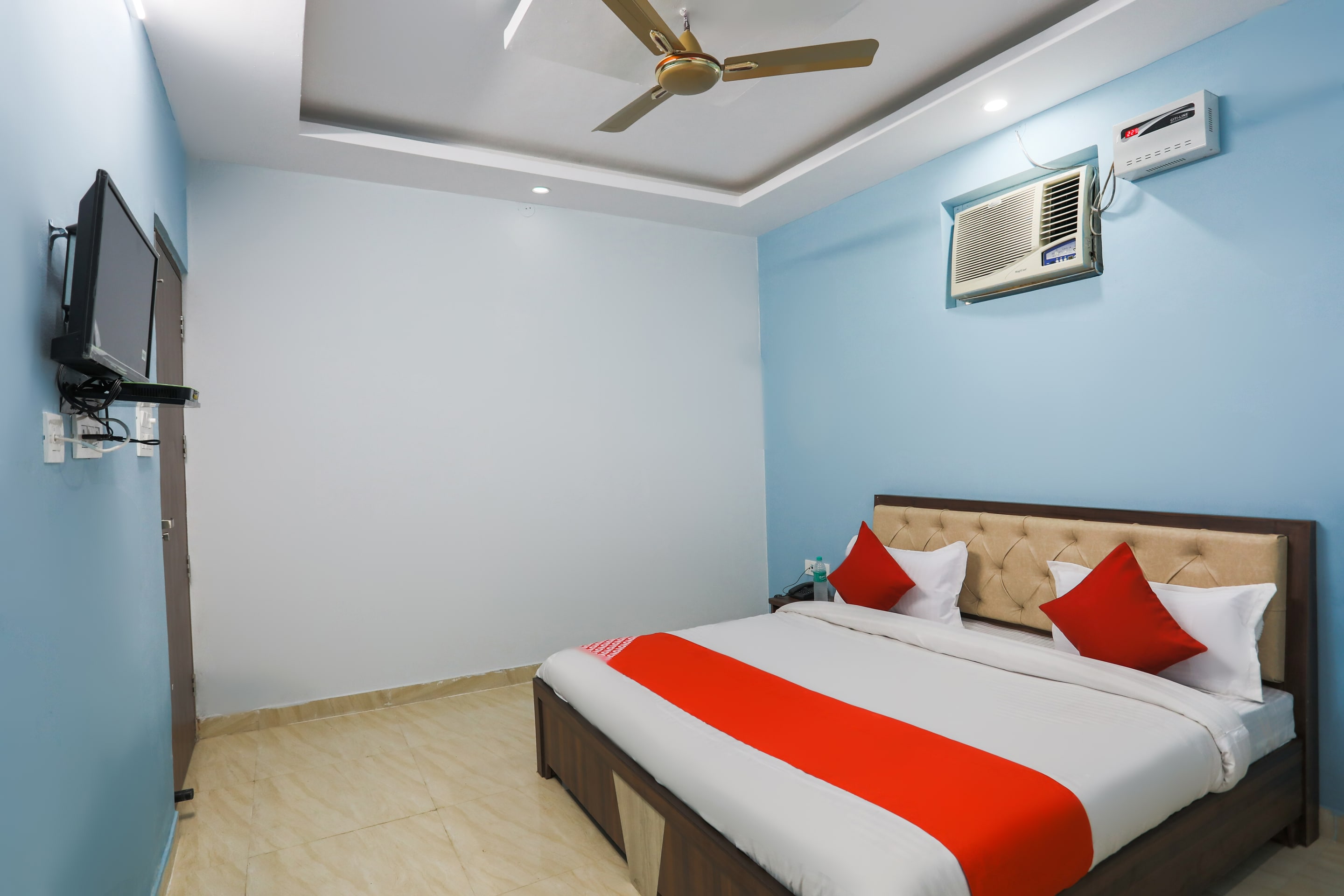 Hotels near Escorts  Faridabad  Room     3000 night