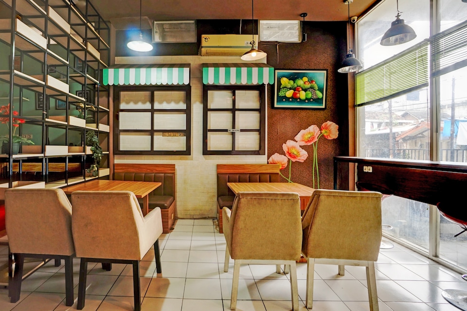 Hotel O Surabaya near Surabaya Town Square formerly Kupang Gunung Residence, Surabaya, Surabaya