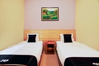 Hotel O Surabaya near Surabaya Town Square formerly Kupang Gunung Residence