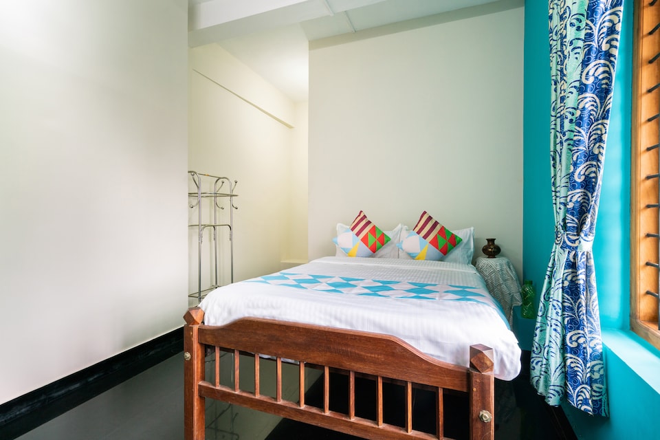 OYO 45536 Vibrant Stay Near Fort Kochi Beach, Kochi Fort, Kochi