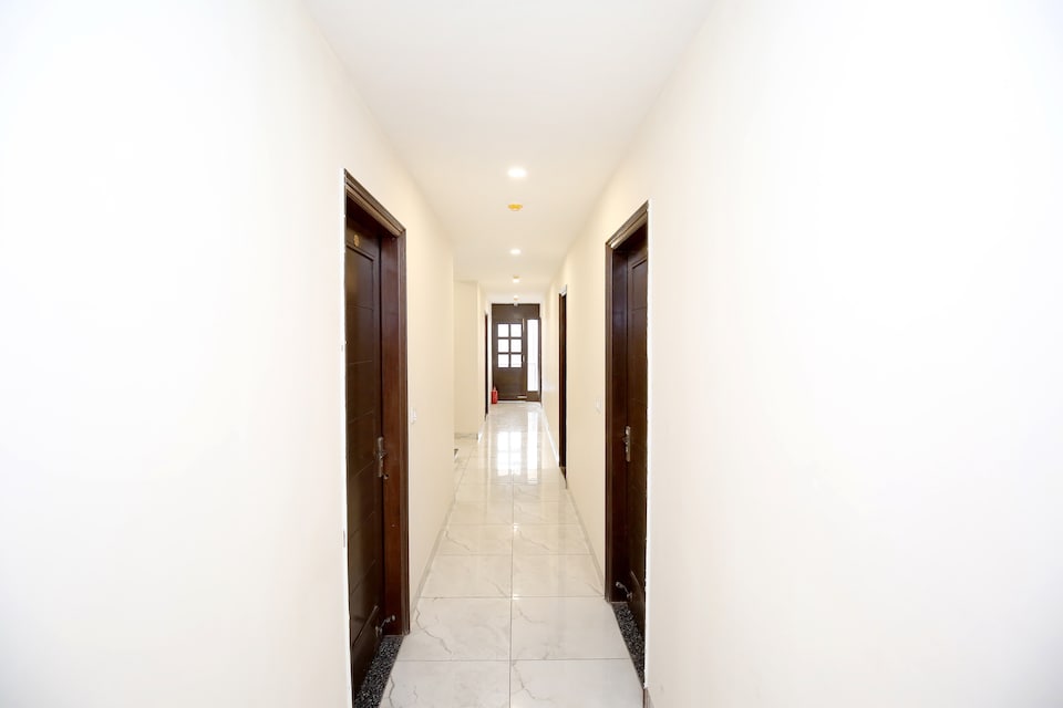 OYO 45544 Hotel Legacy, Railway Station Chandigarh, Chandigarh