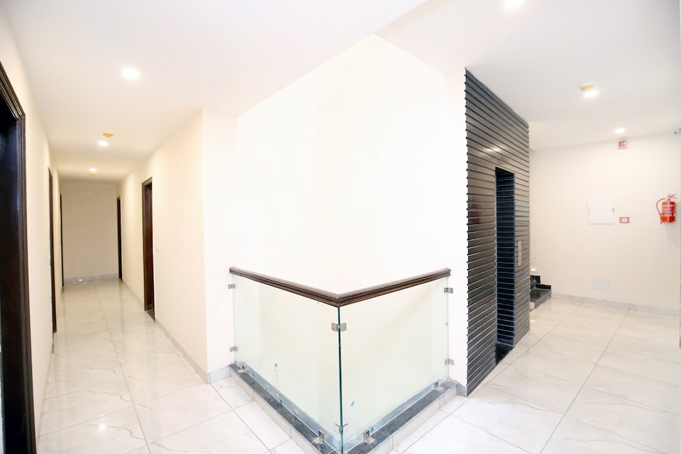 OYO 45544 Hotel Legacy, Railway Station Chandigarh, Chandigarh