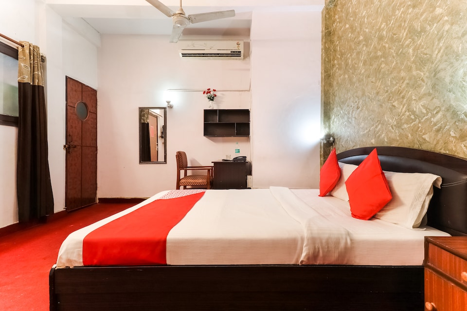 OYO Woodstock Homestay Near Gomti Riverfront Park, Mahanagar Lucknow, Lucknow