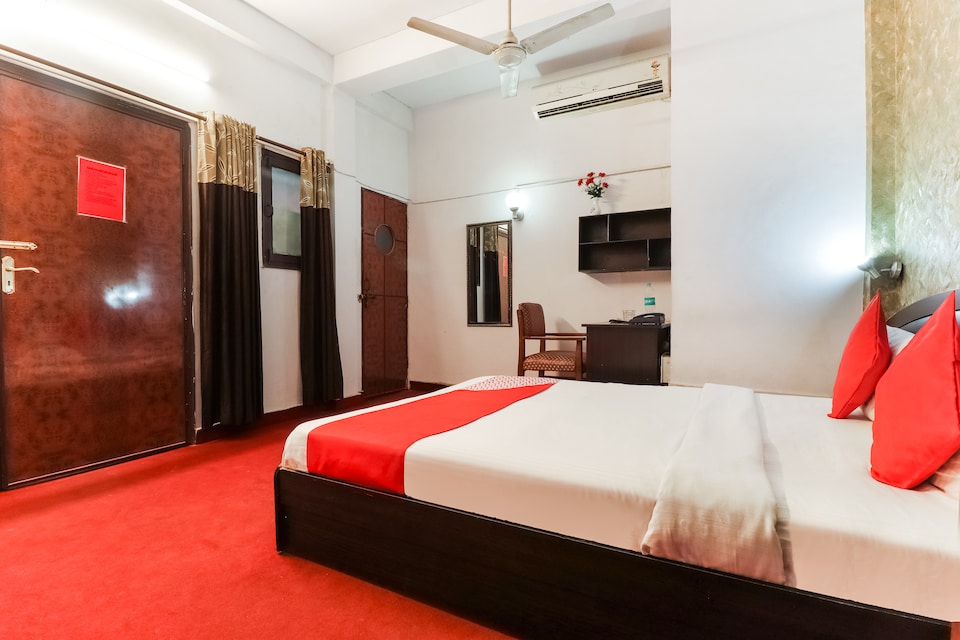 OYO Woodstock Homestay Near Gomti Riverfront Park, Mahanagar Lucknow, Lucknow