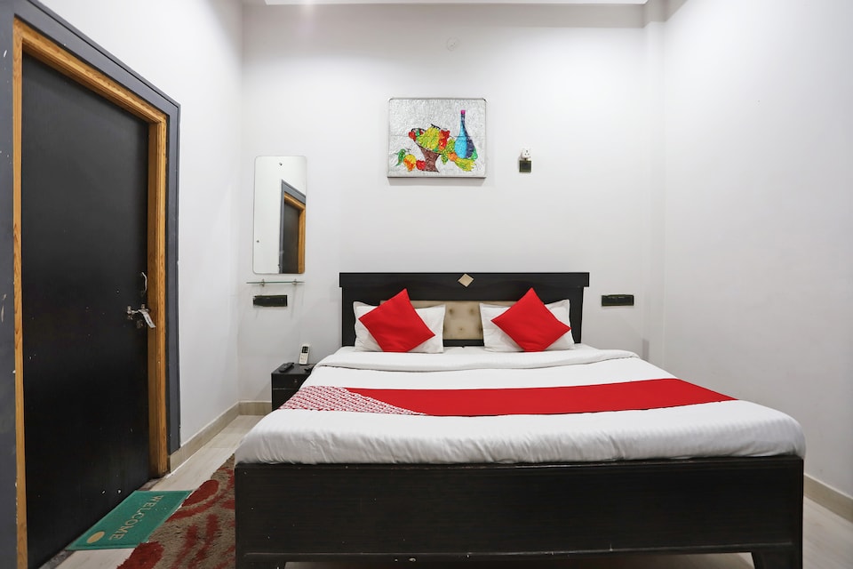 OYO 45555 Hotel Sparsh, Rewa, Rewa