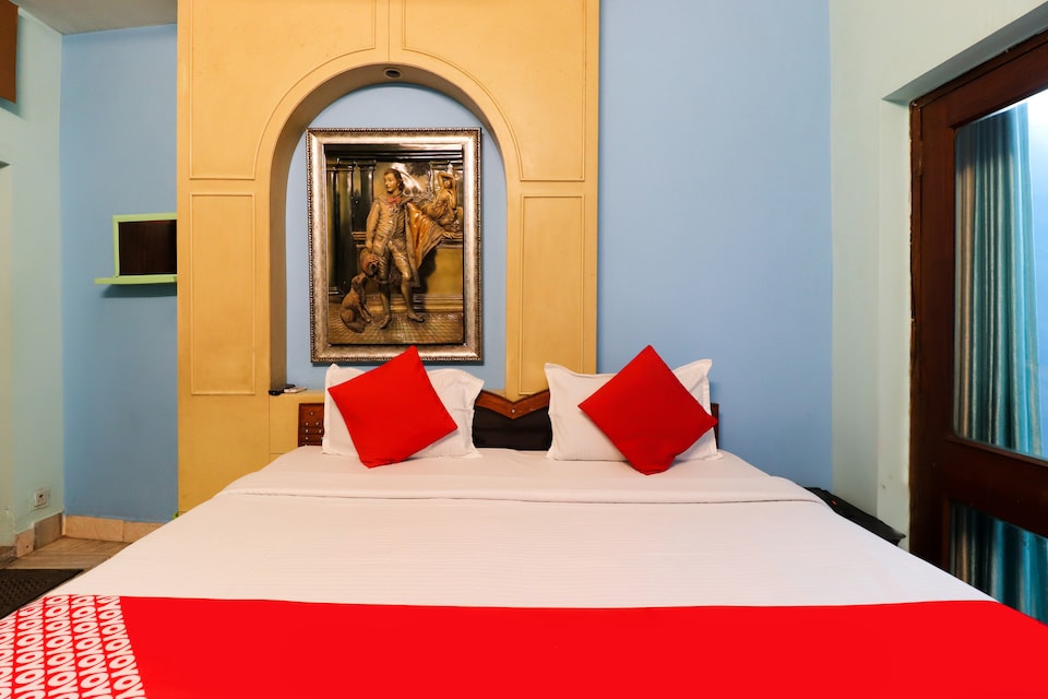 OYO 45556 Hotel Green Valley Inn , Station Road - Raipur, Raipur