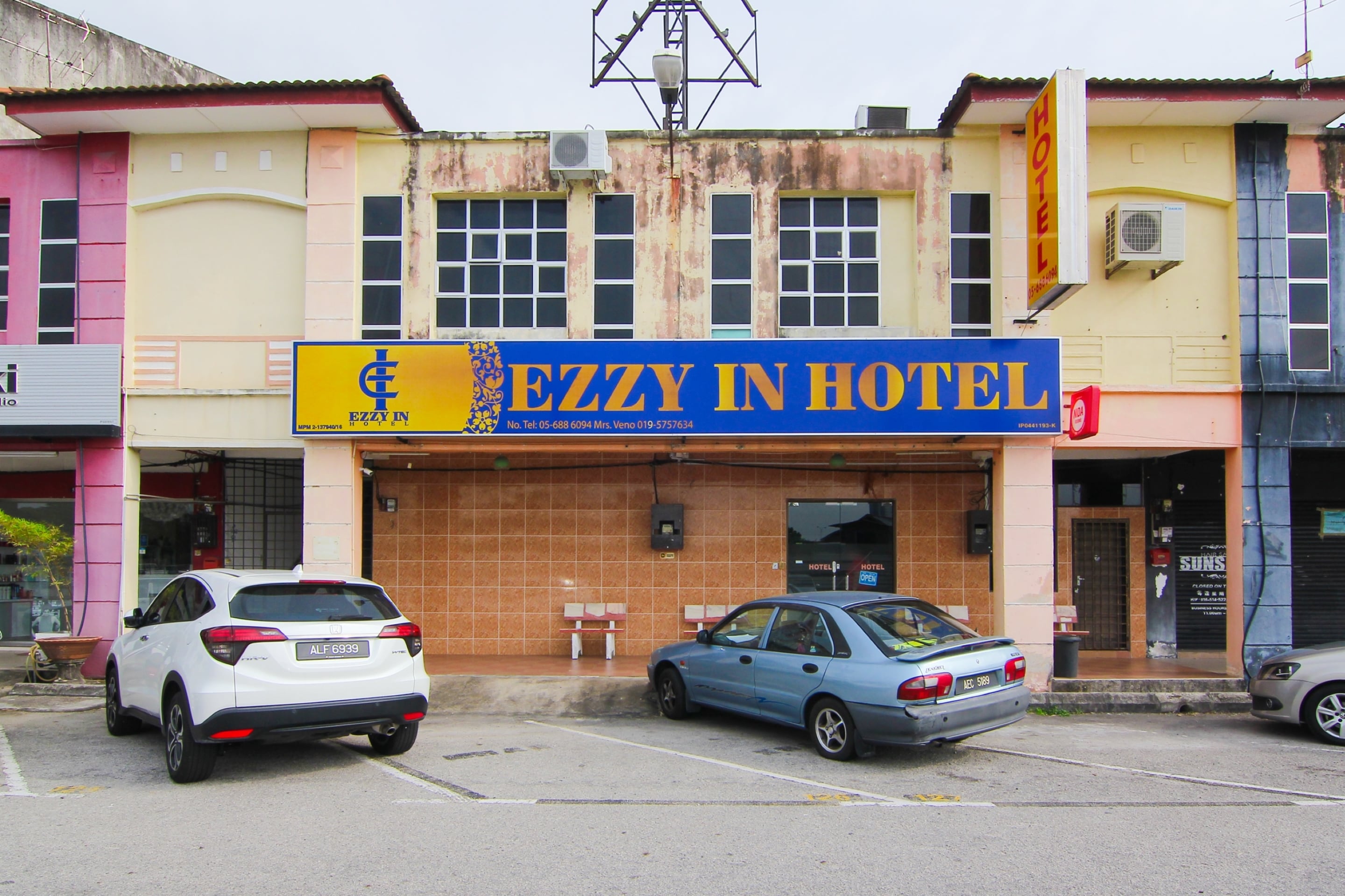 Hotels in Tesco Manjung Jalan Changkat Jering Sri Manjung, Manjung