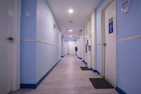 OYO 43963 T Signature Hotel