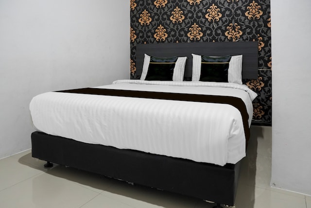 Hotel O near Mesjid Raya Sumatera Barat formerly Sachila Residence