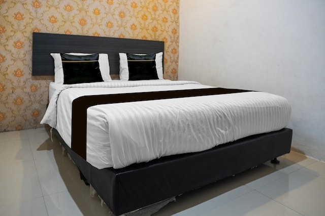 Hotel O near Mesjid Raya Sumatera Barat formerly Sachila Residence