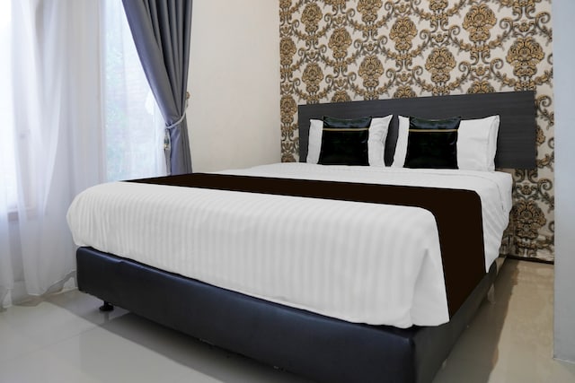 Hotel O near Mesjid Raya Sumatera Barat formerly Sachila Residence