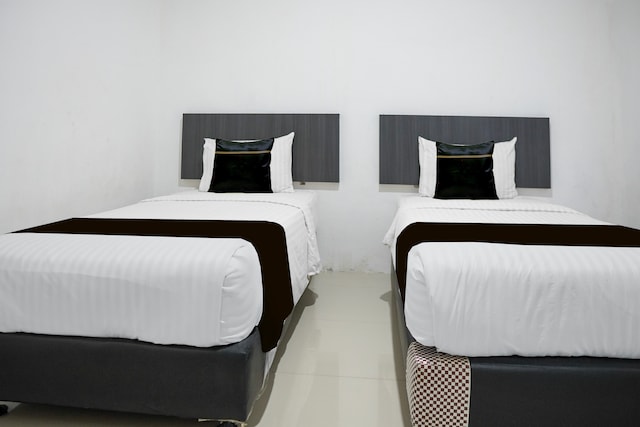 Hotel O near Mesjid Raya Sumatera Barat formerly Sachila Residence